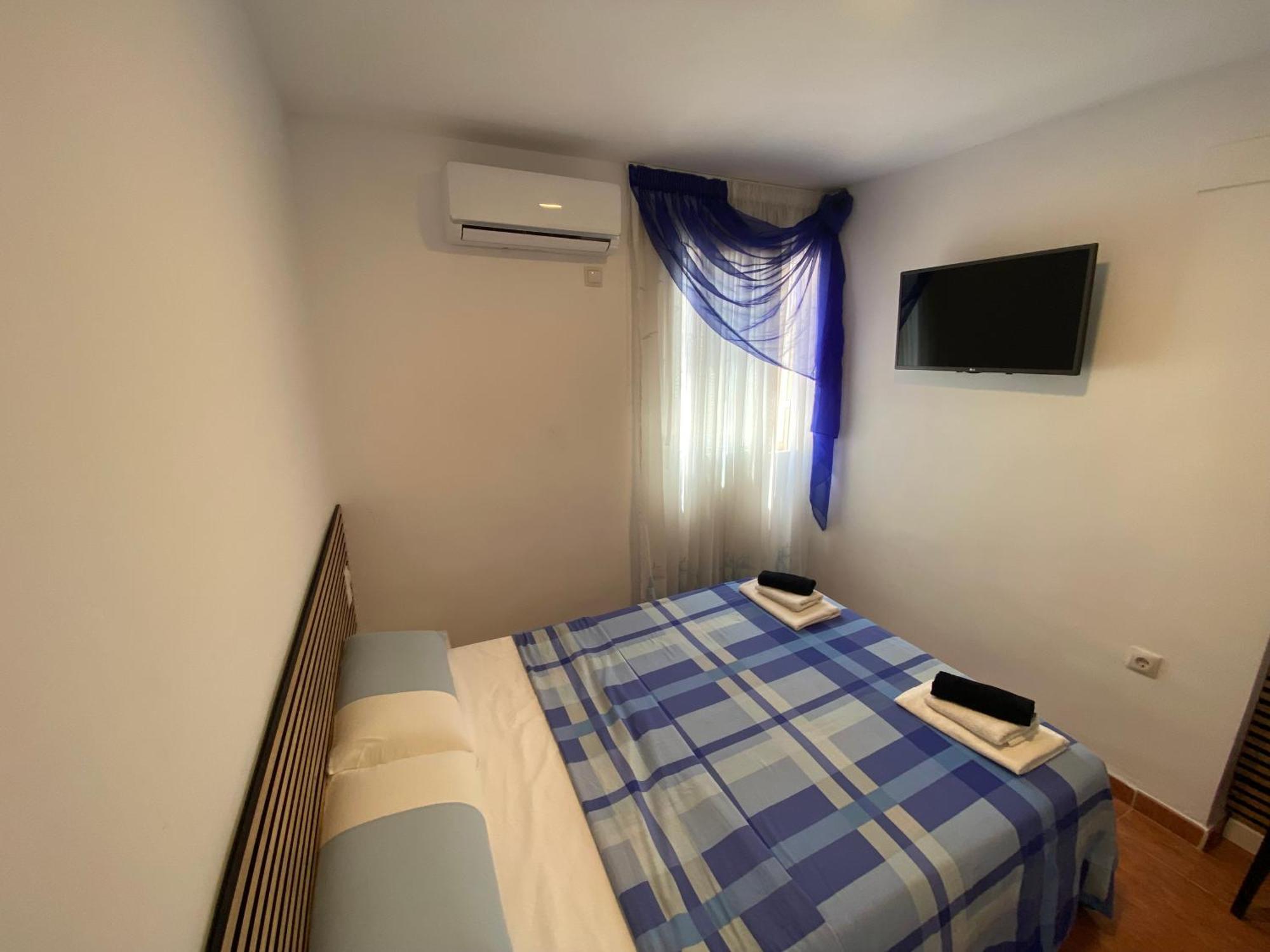 Habitaciones Con Bano Y Cocina Privada Valensiya Dış mekan fotoğraf