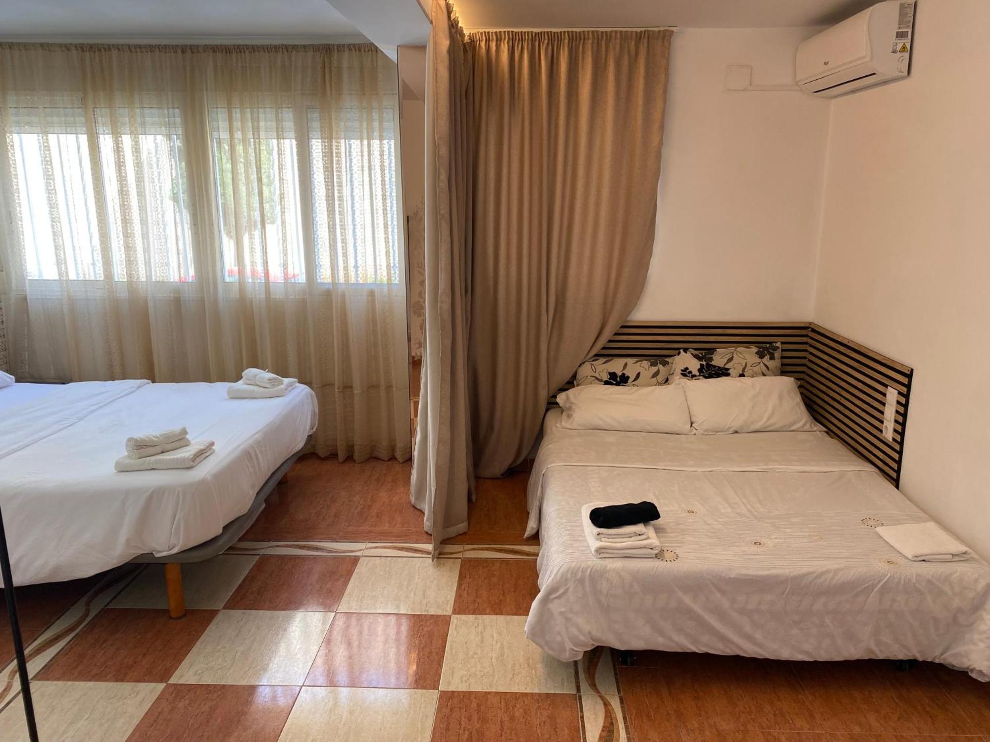 Habitaciones Con Bano Y Cocina Privada Valensiya Dış mekan fotoğraf